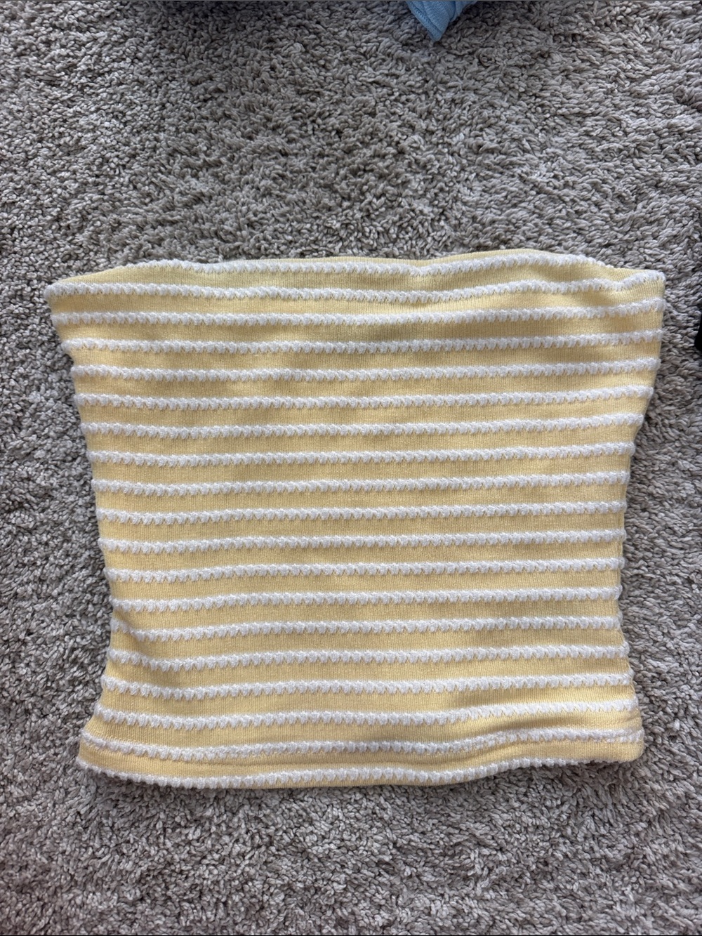 Set of 7 tube tops crop tops for going out, mix of strapless and halter tops - Picture 6 of 16
